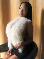 Moe Vest